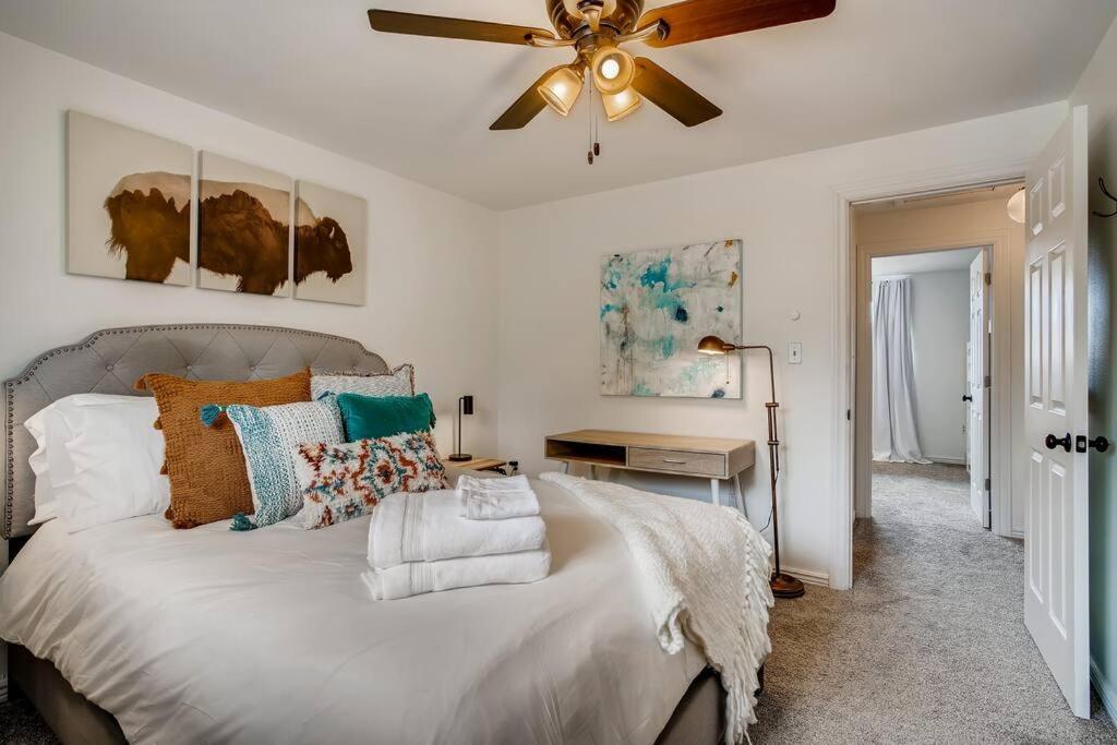 Family Townhome Near Mountains & Olde Town 아바다 외부 사진