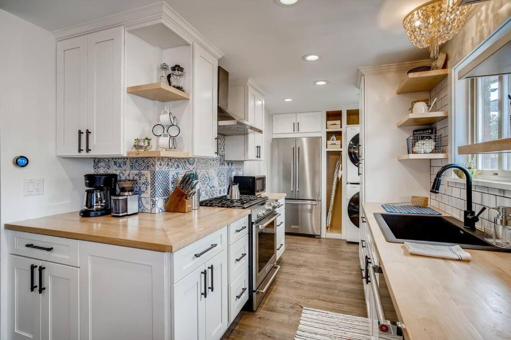 Family Townhome Near Mountains & Olde Town 아바다 외부 사진
