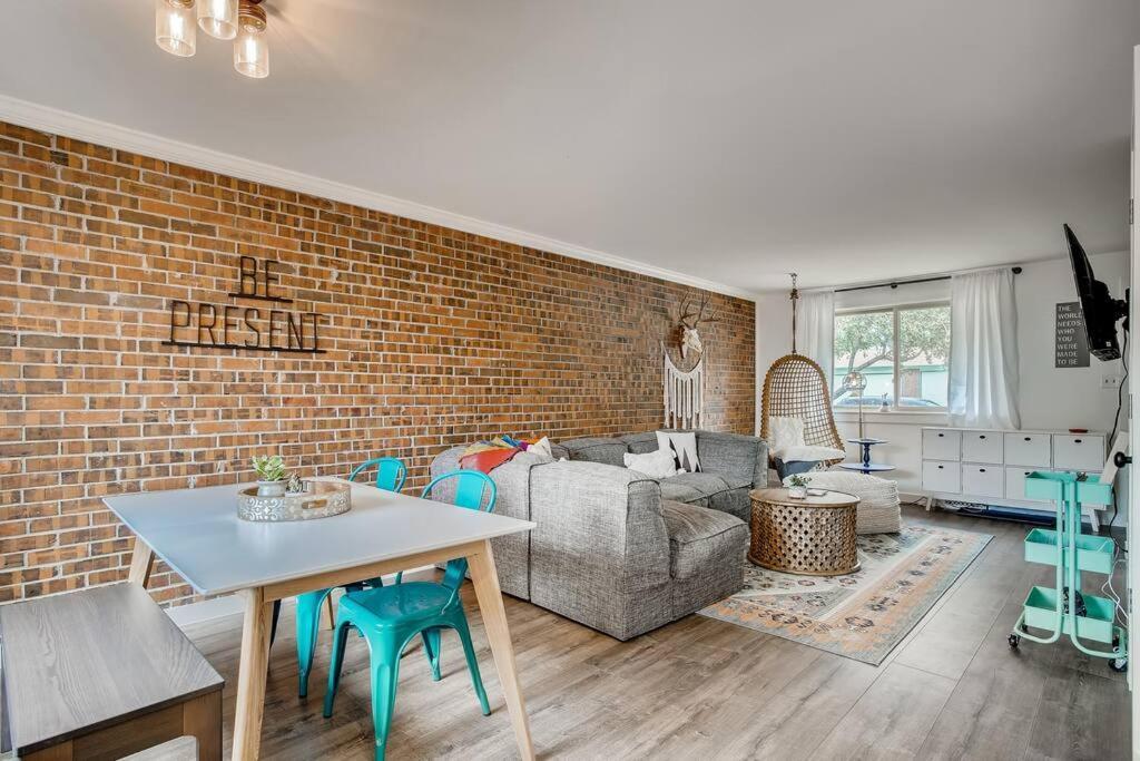 Family Townhome Near Mountains & Olde Town 아바다 외부 사진